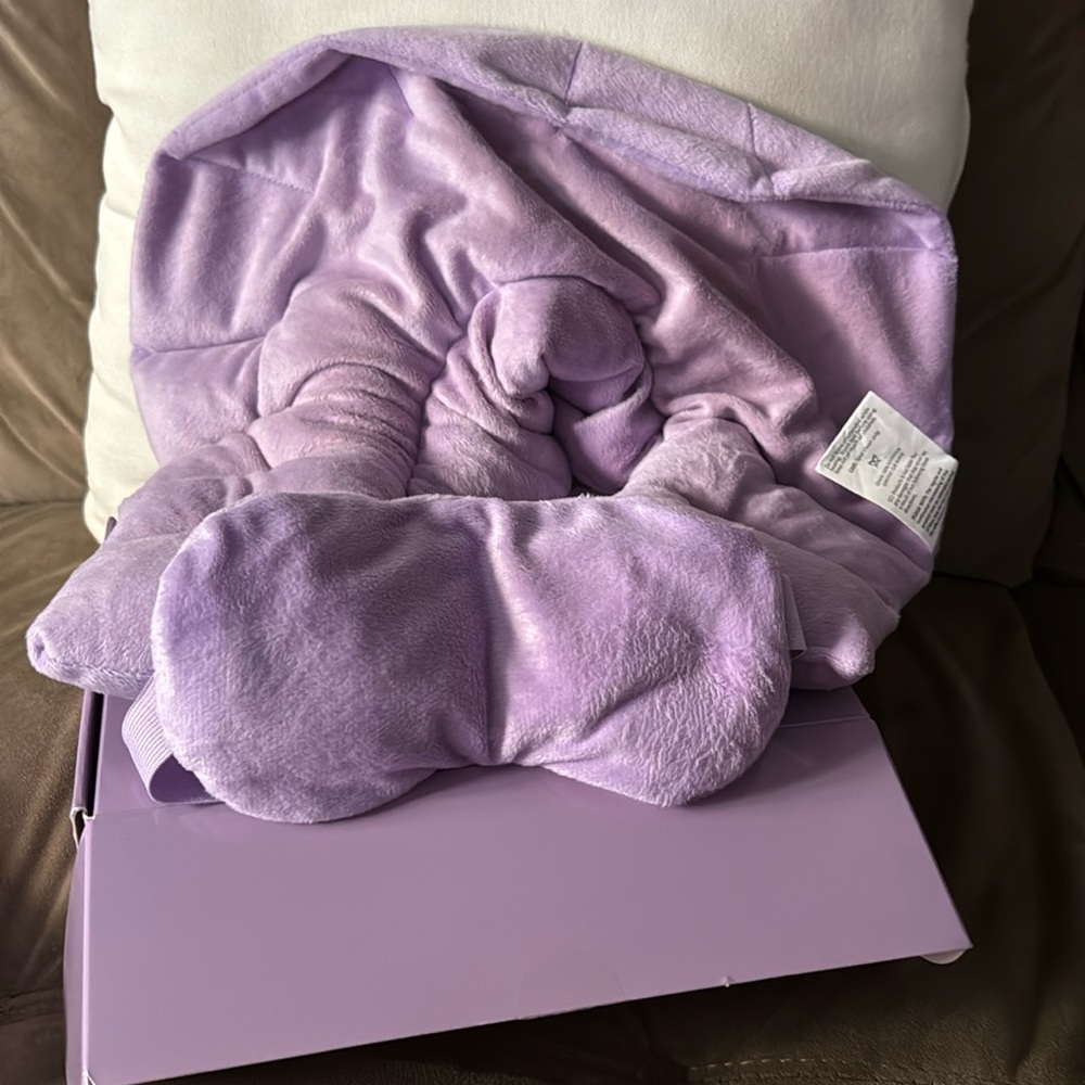 Blushly 2-piece Weighted Lavender Spa Set